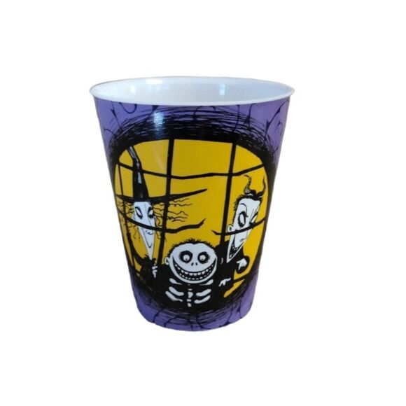 The Nightmare Before Christmas Set of 4 Reusable 1.5oz Shot Cups NWT - Picture 5 of 14